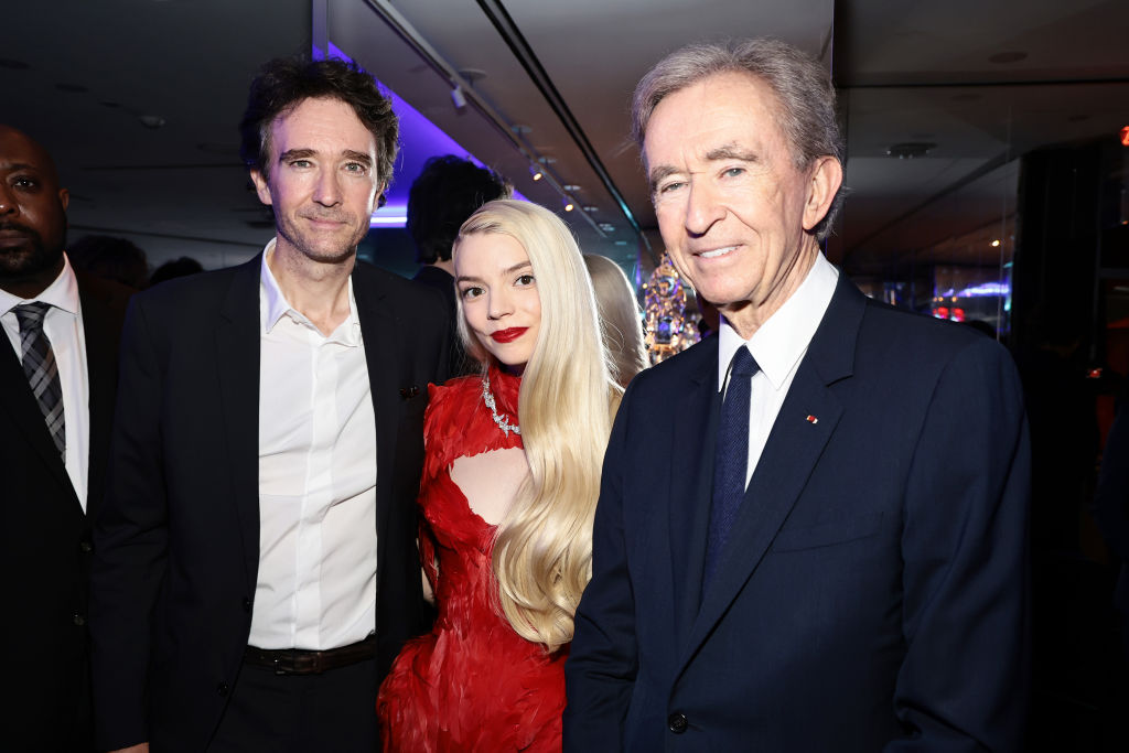 NEW YORK, NEW YORK - APRIL 27:(L-R)  Antoine Arnault, Anya Taylor-Joy, and Bernard Arnault attend as Tiffany & Co. celebrates the reopening of NYC Flagship store, The Landmark, on April 27, 2023, in New York City. (Photo Jamie McCarthy/Getty Images for Tiffany & Co.)
